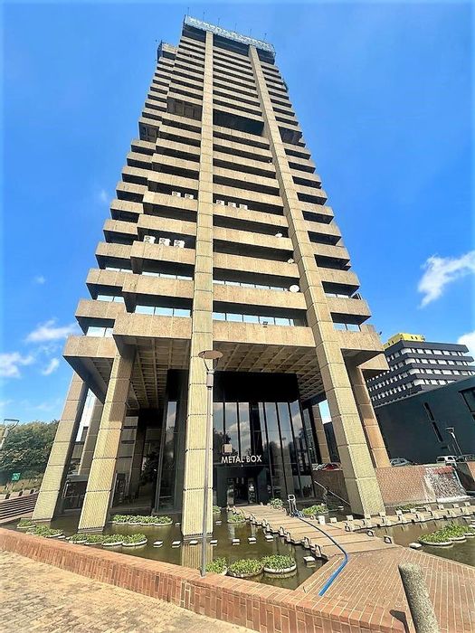 Auckland Park Office To Rent: 12th floor, secure, close to amenities and highways.