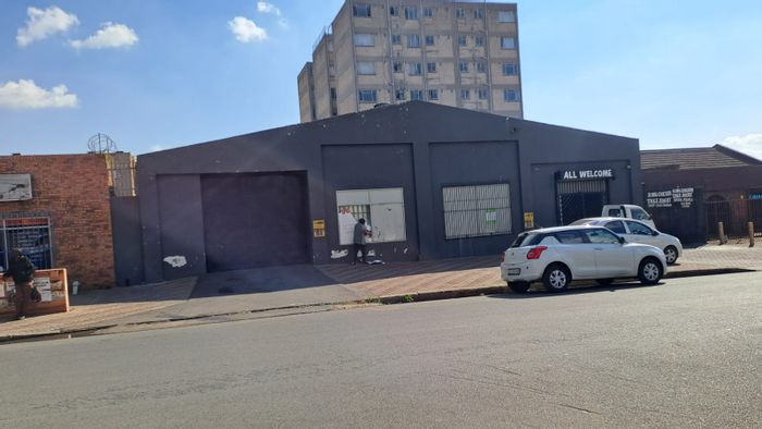 Commercial property in Benoni Central for sale with flexible office and workshop space.