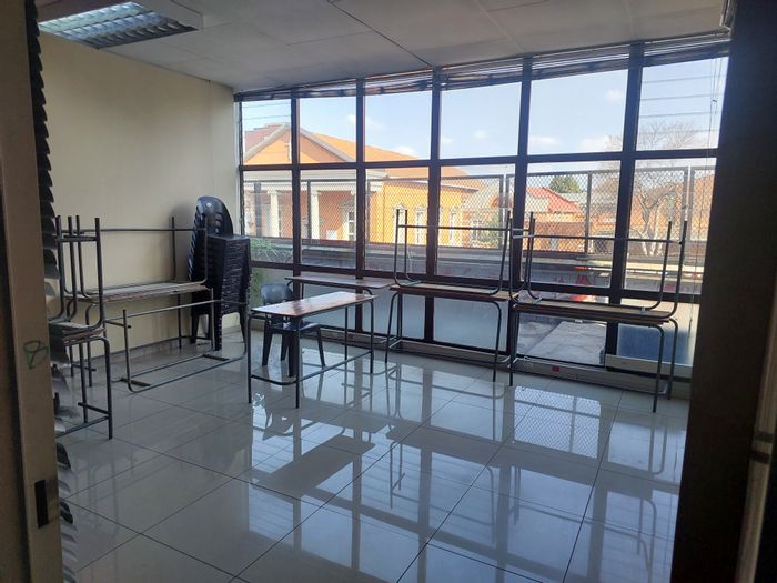 Prime retail space to rent in Pietermaritzburg Central, ideal for various businesses.