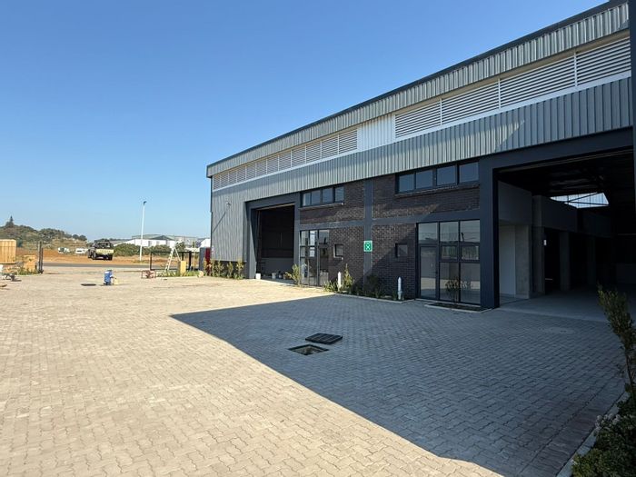 Industrial Warehouse to Rent in North Point with Mezzanine and Truck Access.