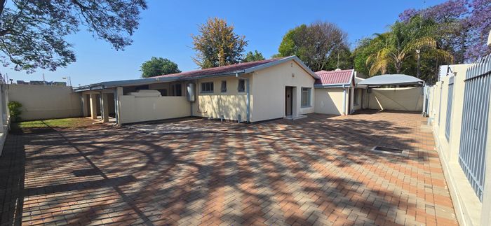 For Sale: Office in Polokwane Central with ample parking and versatile layout.