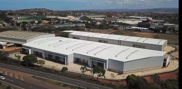 Broadlands Industrial Property To Rent: Two warehouses, high security, interlink access, 3-phase power.