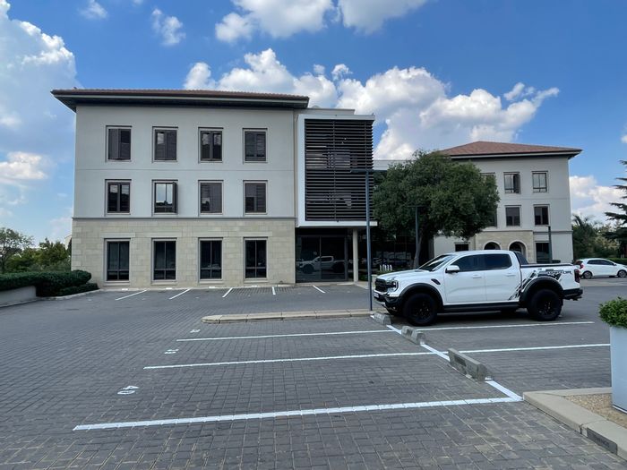 White Box Office Space To Rent in Fourways, with 24-hour security and backup utilities.