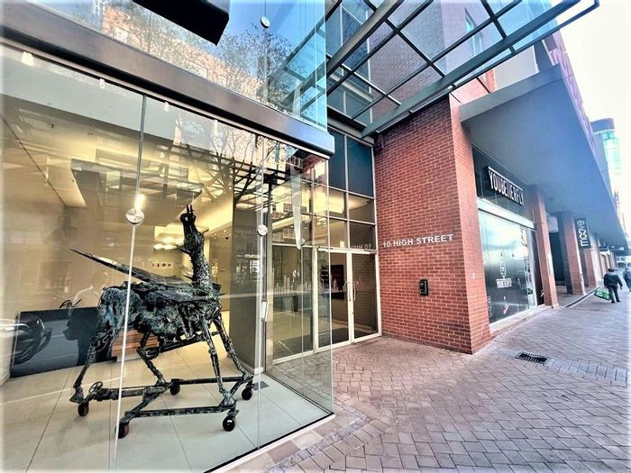 To Rent: Office in Melrose Arch with open-plan layout and nearby amenities.
