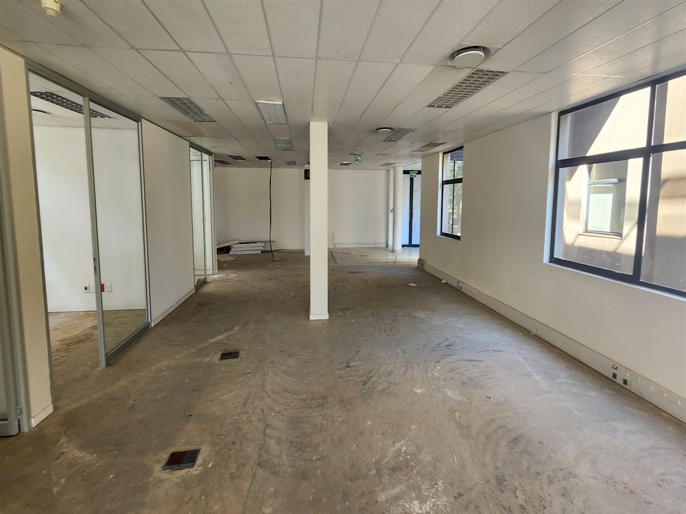 Commerce Square, Sandhurst Building 5 Gr F