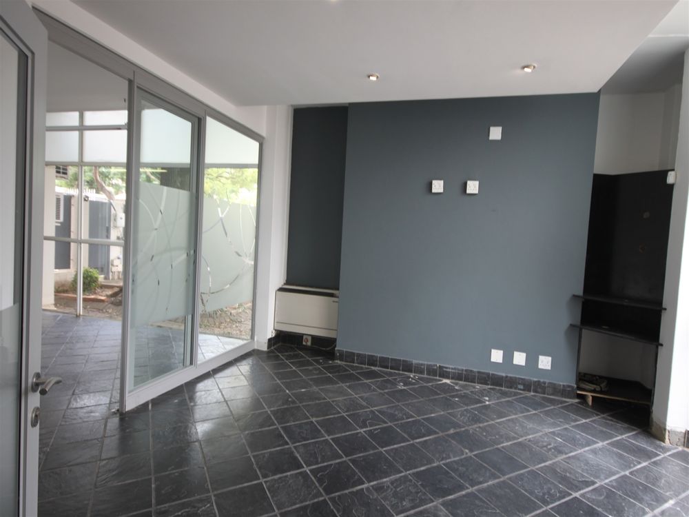 32 Bolton  Road - Parkwood - Office (1