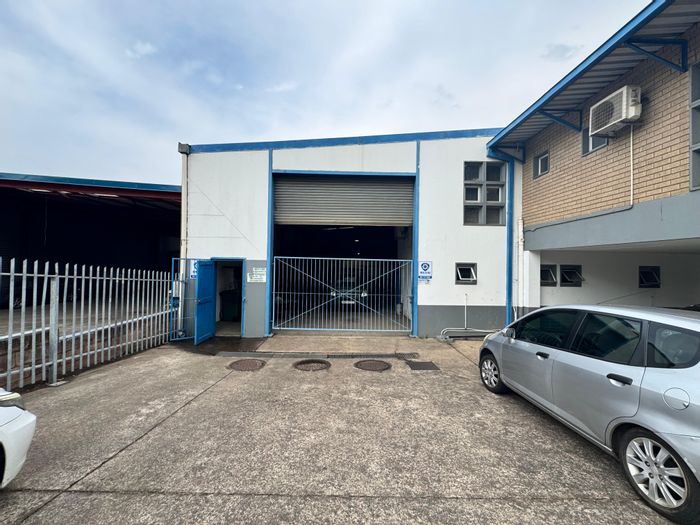 For Sale: 800sqm Industrial Warehouse in Mount Edgecombe Ext 3, secure and tenanted.