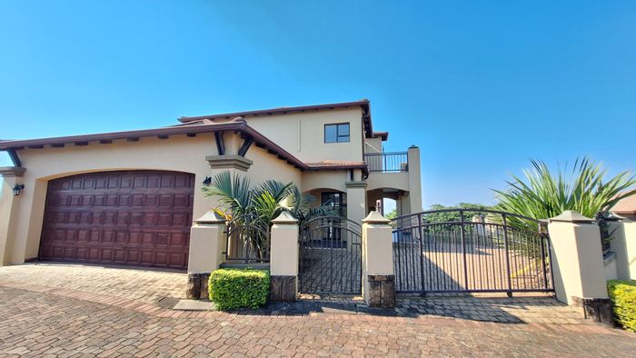 For Sale: Townhouse in Amanzimtoti with sea views, garden, and double garage.