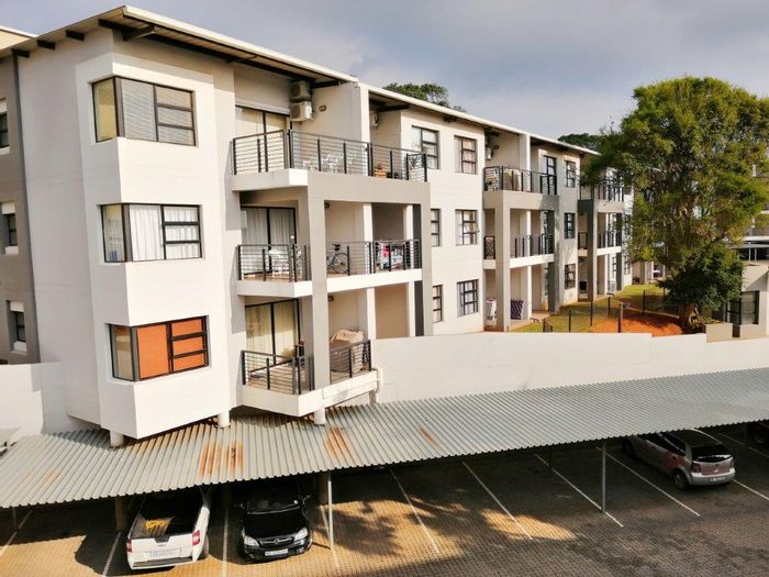 2-Bedroom Apartment To Rent in Athlone Park with pool, braai area, and security.