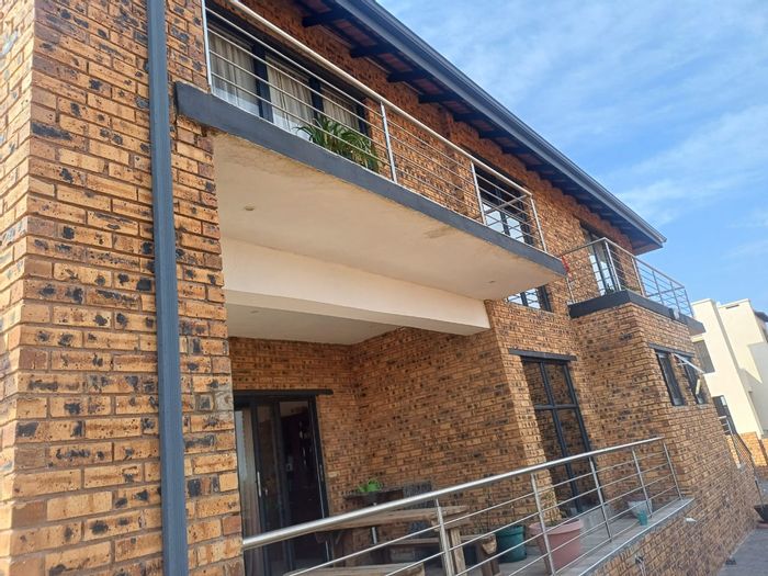 House for Sale in Krugersdorp West: Spacious garden, guest room, and nature views.