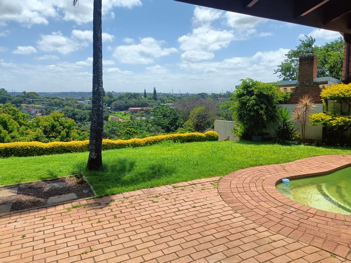 For Sale: House in Amanzimtoti Central with spacious yard and pool.