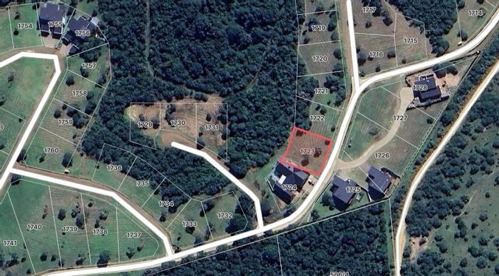 Vacant Land for Sale at Olivewood Private Estate: Golf, dining, and wellness amenities.