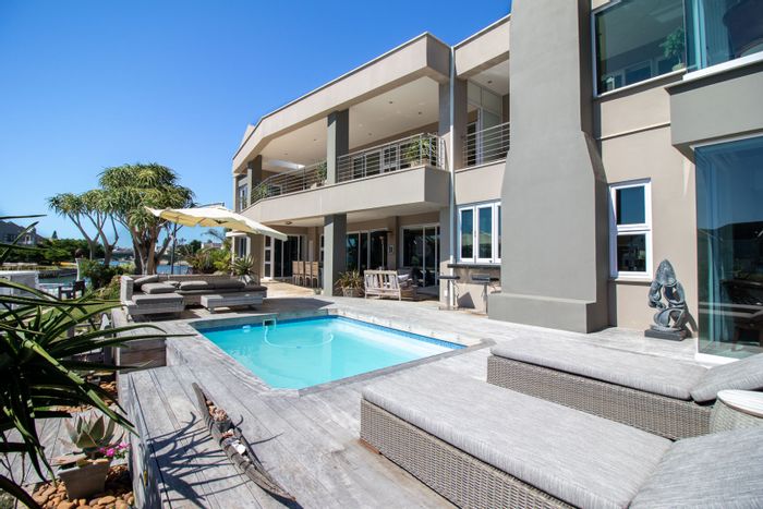For Sale: House in Royal Alfred Marina with pool, jetty, and security features.