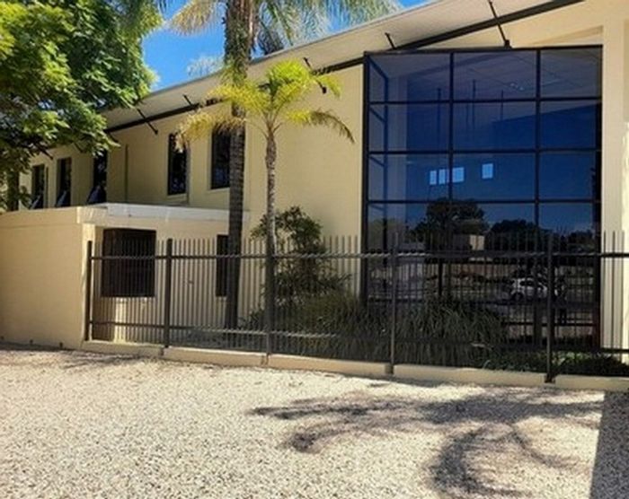 Commercial property to rent in Windhoek Industrial with ample parking and back-up power.