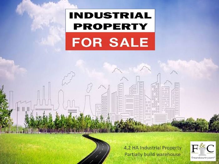 Brakwater Industrial Property For Sale: Versatile space with development potential and utilities.