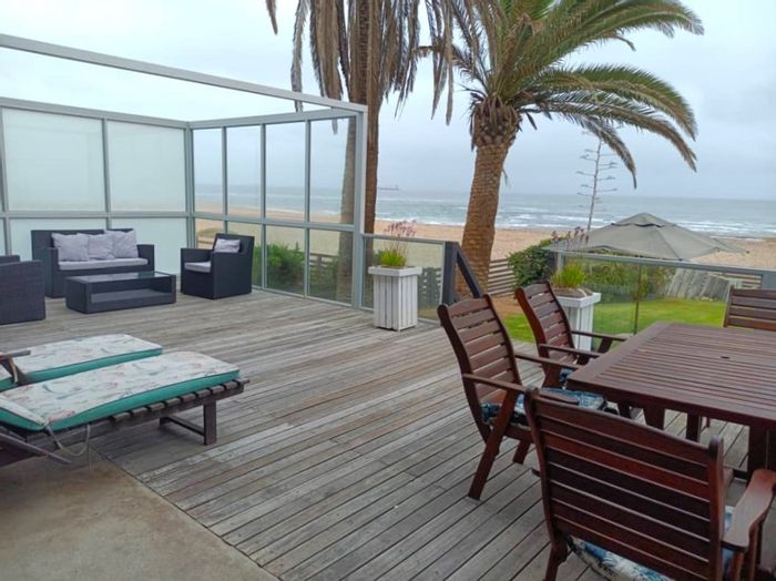 Langstrand House For Sale: 4 Bedrooms, Rooftop Patio, Beach Access, Investment Opportunity.