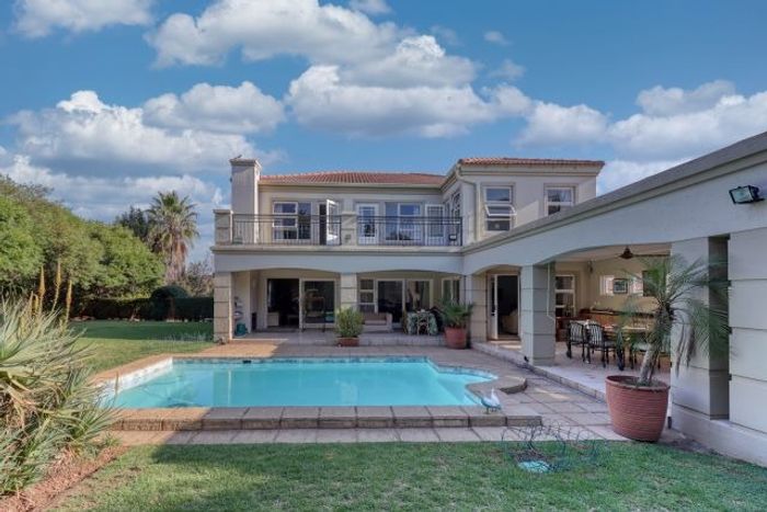 For Sale: House in Dainfern Ridge with pool, garden, and multi-generational potential.