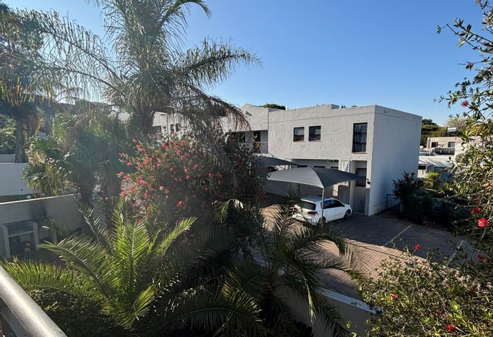 For Sale: 2-Bedroom Apartment in Paulshof with Pool Access and Rental Income.