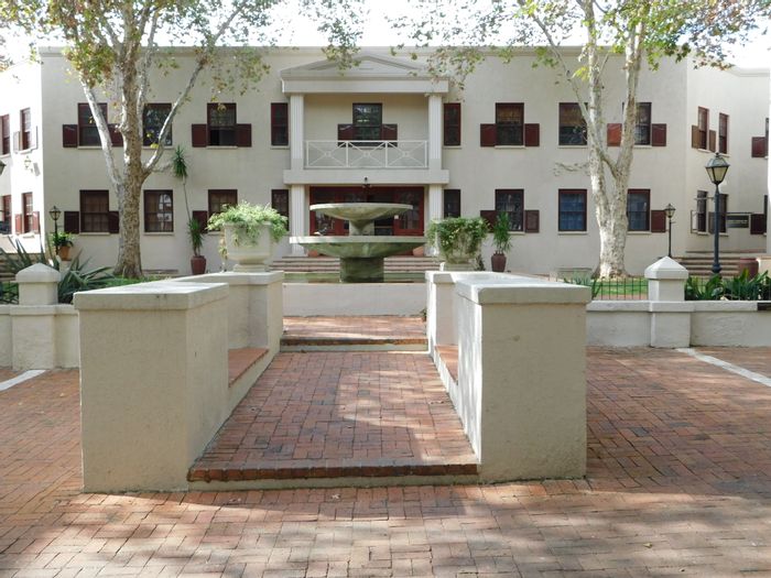 For Sale: Versatile office space in Ferndale with ample parking and storage options.