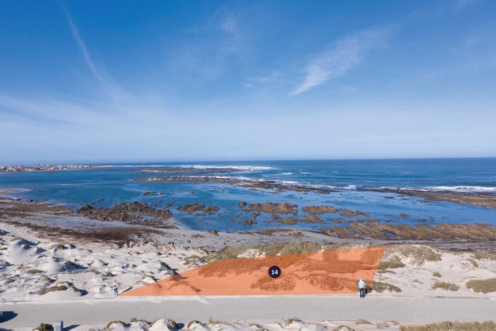 Seafront vacant land in McDougall's Bay, fully-serviced, 956m² for sale.