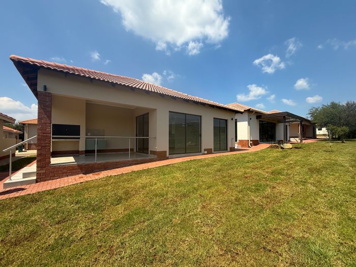 House For Sale in Xanadu Nature Estate: 2 Bedrooms, backyard, 24/7 security.