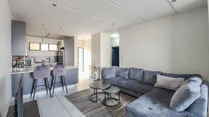 For Sale: 2-bedroom apartment in Melodie with indoor braai and pool access.