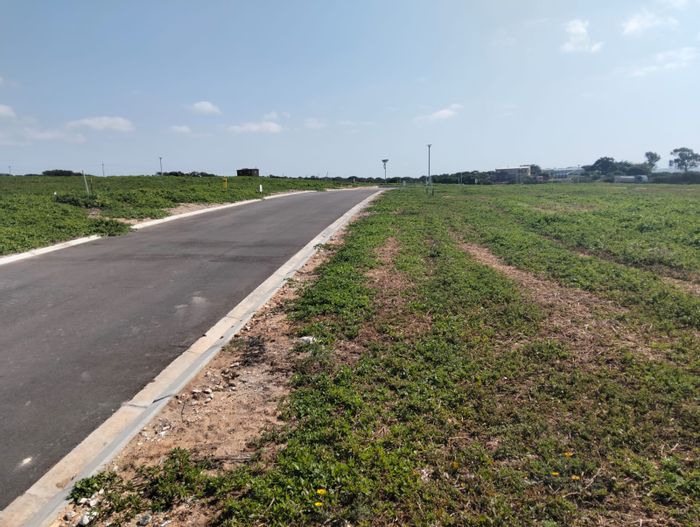 Vacant Land Residential in Stilbaai Wes for Sale: No HOA, pet-friendly, fibre-ready.