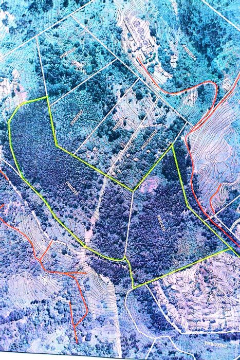 Montrose Vacant Land Residential For Sale: 180,000 m² near parks and trails.