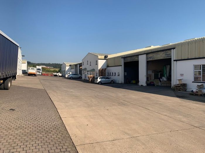 554sqm Mkondeni Industrial Factory For Sale: Garage access, office space, metered utilities.