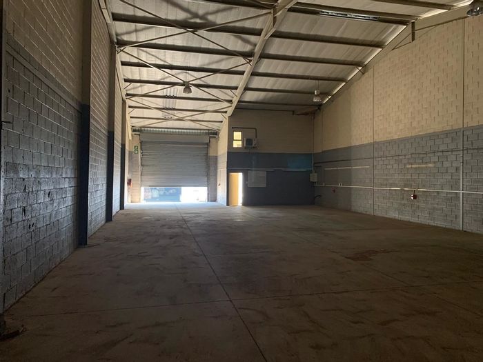 Mkondeni Industrial Factory For Sale: 374sqm, 3 Phase Power, Immediate Availability.