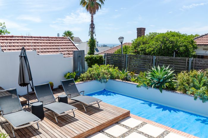 Green Point Apartment To Rent: 1 Bed, Private Terrace, Shared Heated Pool Access.