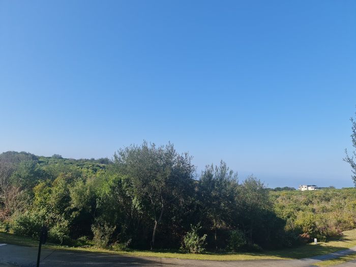 Pezula Private Estate: For Sale, Vacant Land Residential with sea views and amenities.