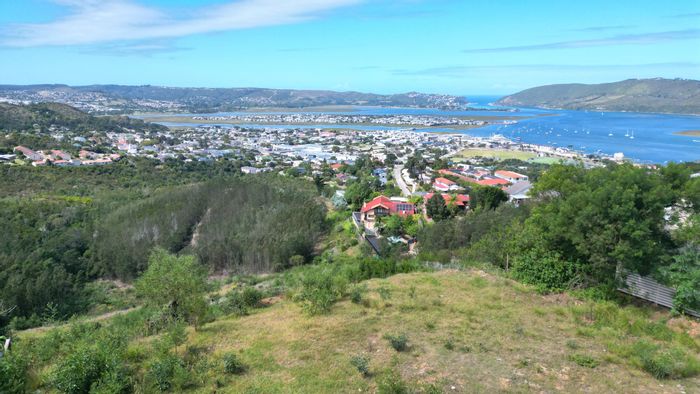 Vacant Land Residential in Knysna Heights For Sale: 945 sqm with lagoon views.