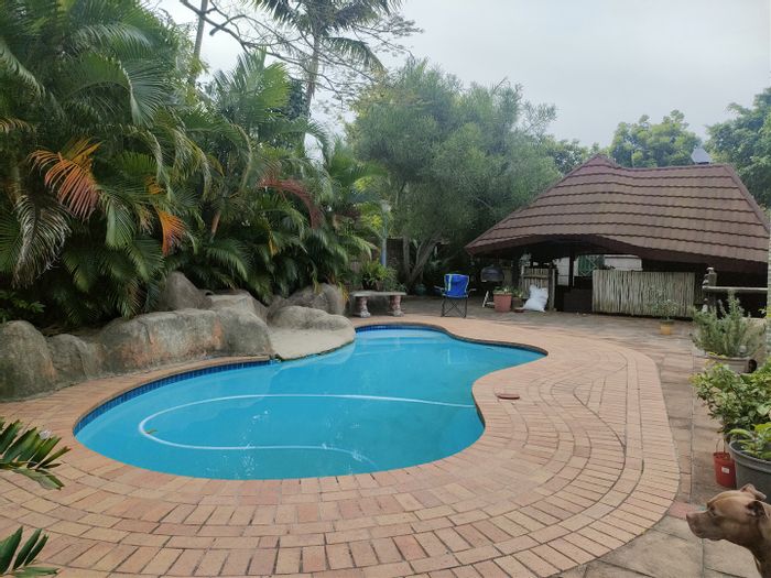 For Sale: Spacious 4-Bedroom House in Meer En See with Pool and Granny Flat.