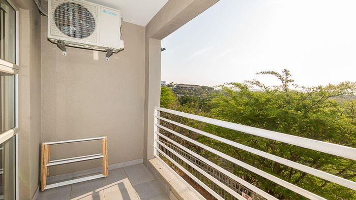 For Sale: Apartment in Sherwood with 2 beds, security, pool, and parking.