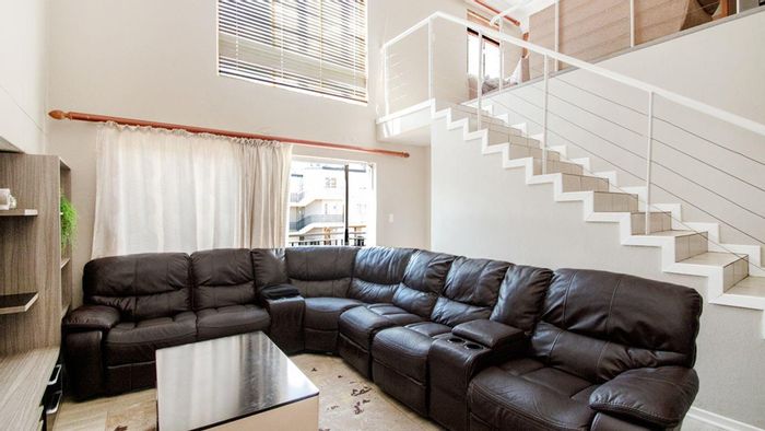 Spacious 3-bedroom apartment in Halfway Gardens with pool and jungle gym. For Sale.