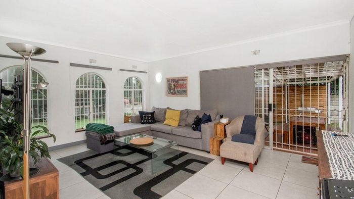 For Sale: 4-Bedroom House in Randpark Ridge with Pool, Double Garage, and Garden.