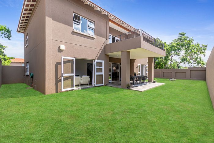 For Sale: House in Craigavon with 4 bedrooms, cottage, garden, and inverter system.