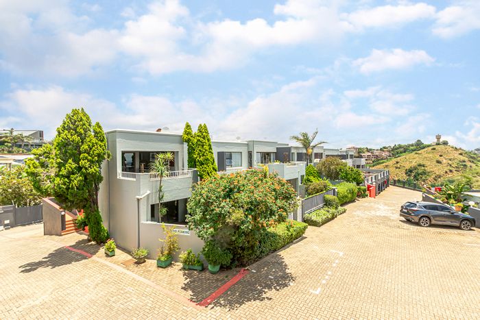 Northcliff Apartment For Sale: 2 Bedrooms, pool access, scenic views, convenient location.