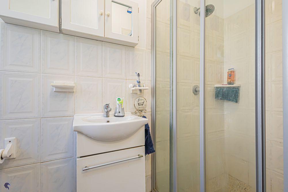 Main Bedroom Bathroom 1