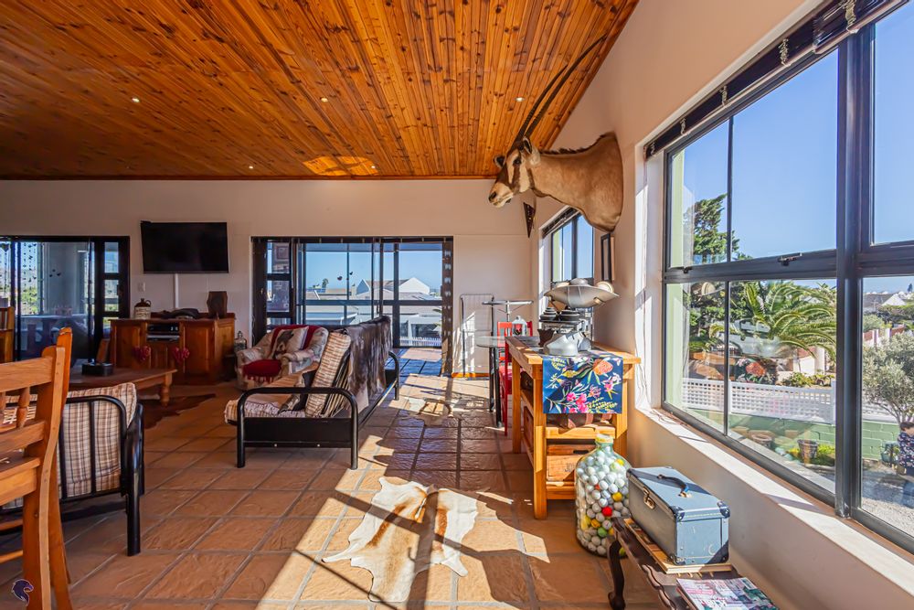 Open Plan Living Area (Upstairs)