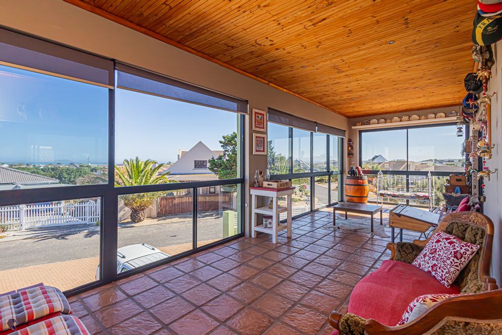 Open Plan Living Area (Upstairs)