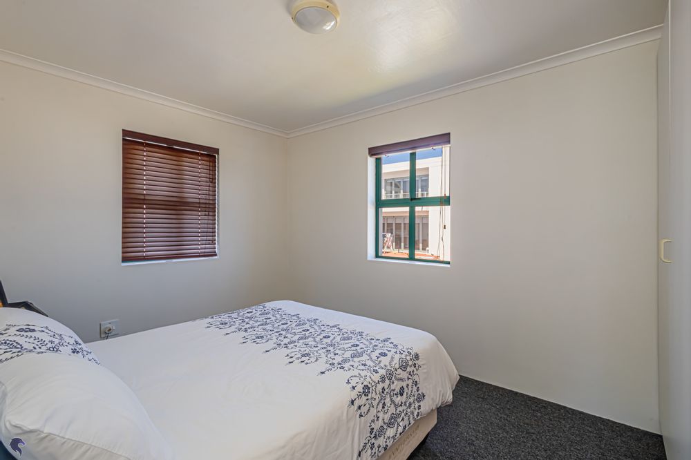 4th Bedroom (Upstairs)