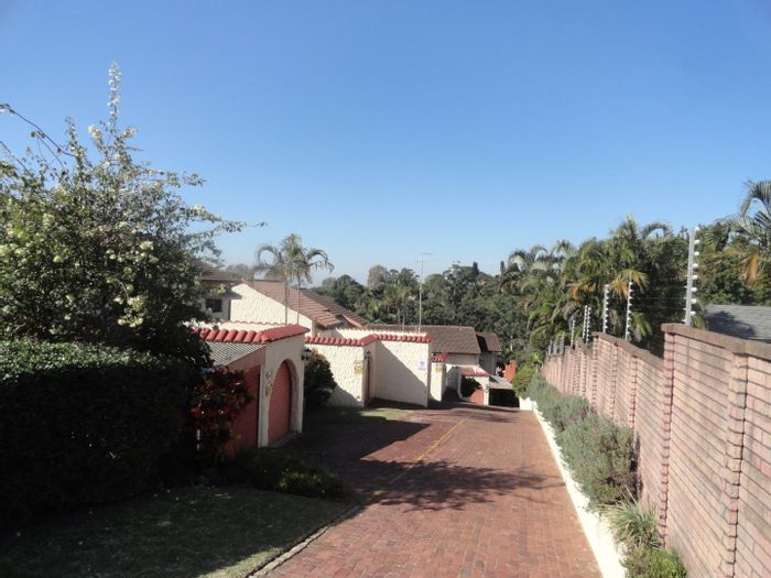 For Sale: Townhouse in Padfield Park with 2 beds, private garden, and secure parking.