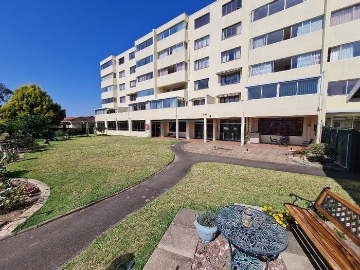 For Sale: Spacious 2-bedroom flat in Pinetown Central Retirement Village with amenities.