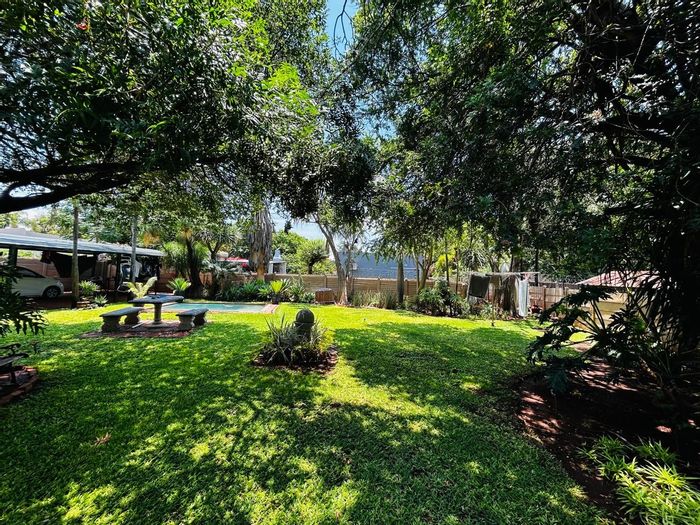 4-Bedroom House For Sale in Impala Park with Pool, Study, and Ample Parking.