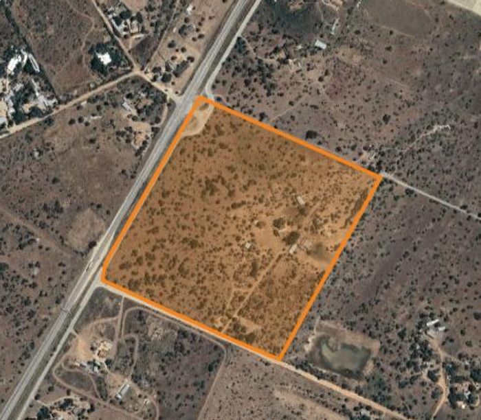 For Sale: Tweefontein AH Small Holding with dual farmhouses, boreholes, and livestock facilities.