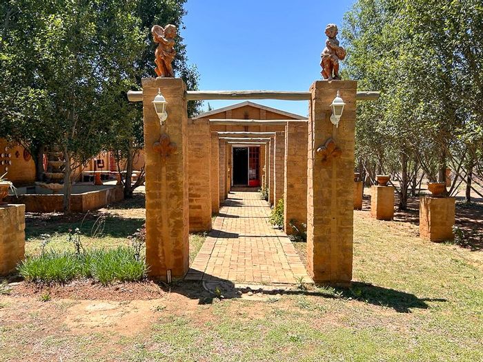 For Sale: Potchefstroom Rural Small Holding with guesthouse, wedding venue, and restaurant.