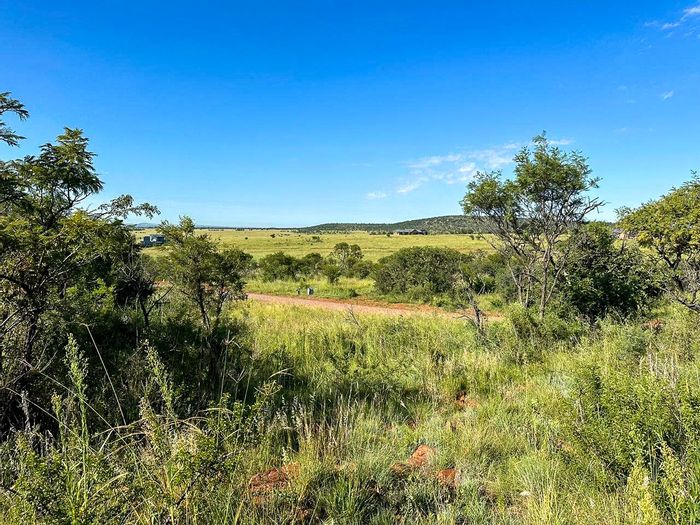 Vacant Land for Sale in Lekwena Wildlife Estate: North-facing, private, wildlife amenities.