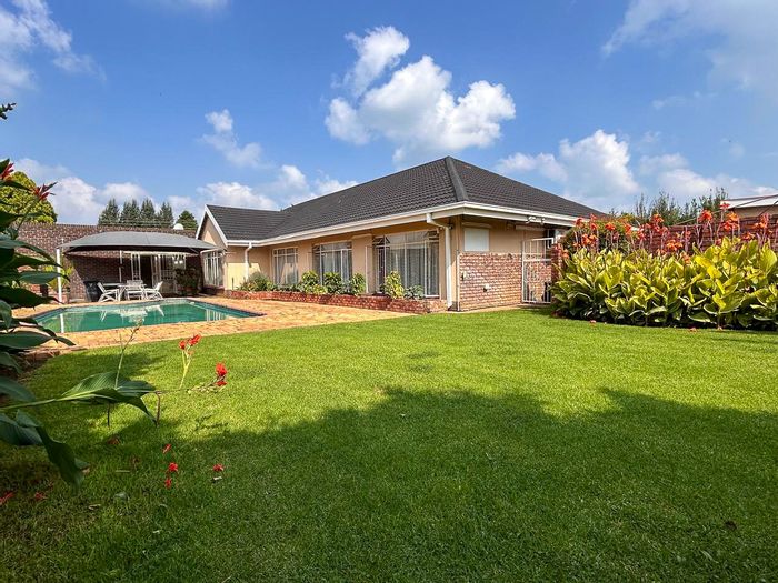 4-Bedroom House for Sale in Potchefstroom Central with Pool and Study.